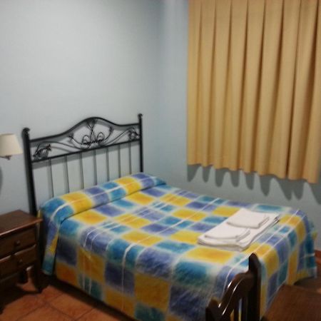 Hostal Las Tres Jotas Alcaracejos Номер фото