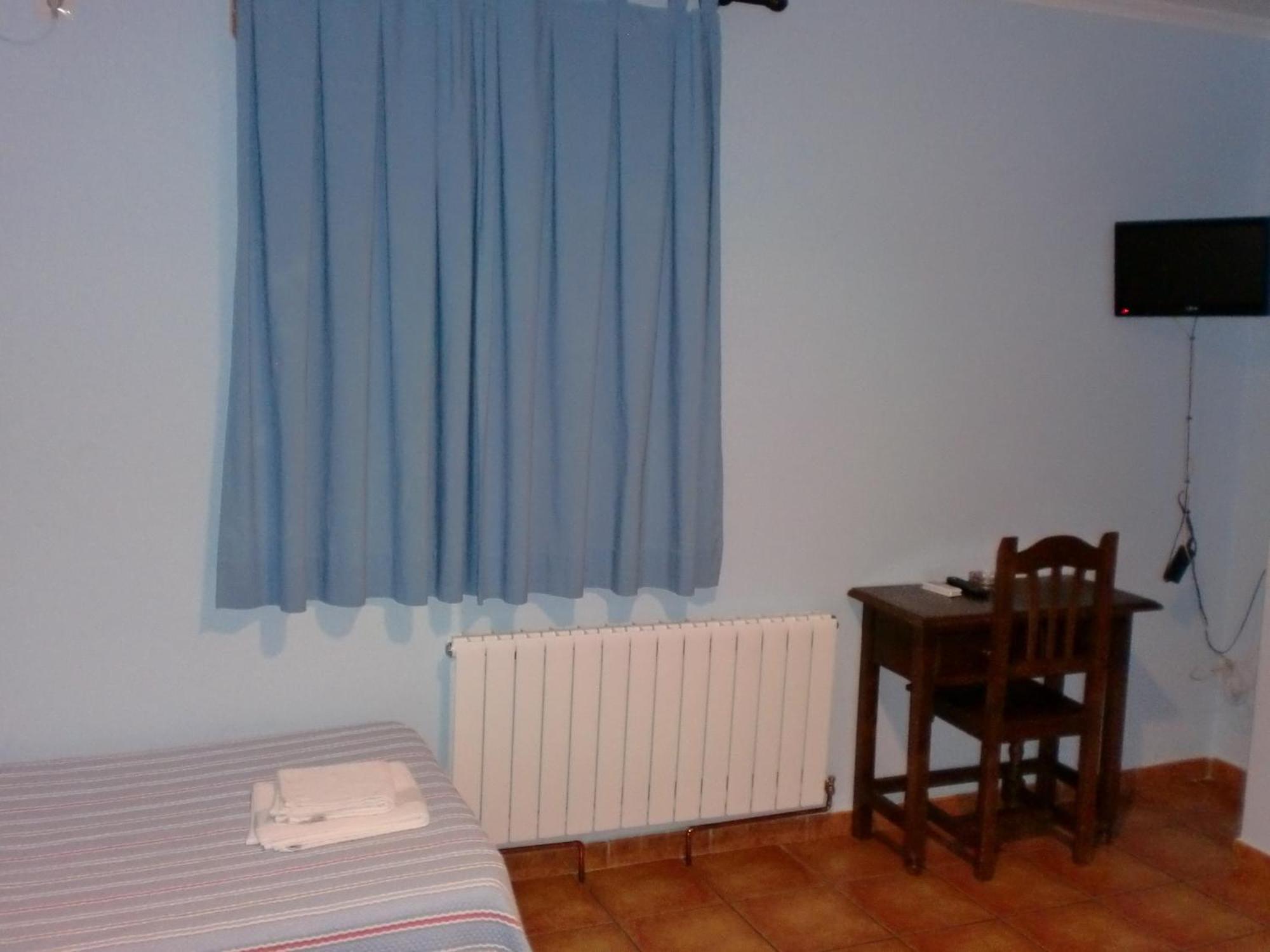 Готель Hostal Las Tres Jotas Alcaracejos Номер фото