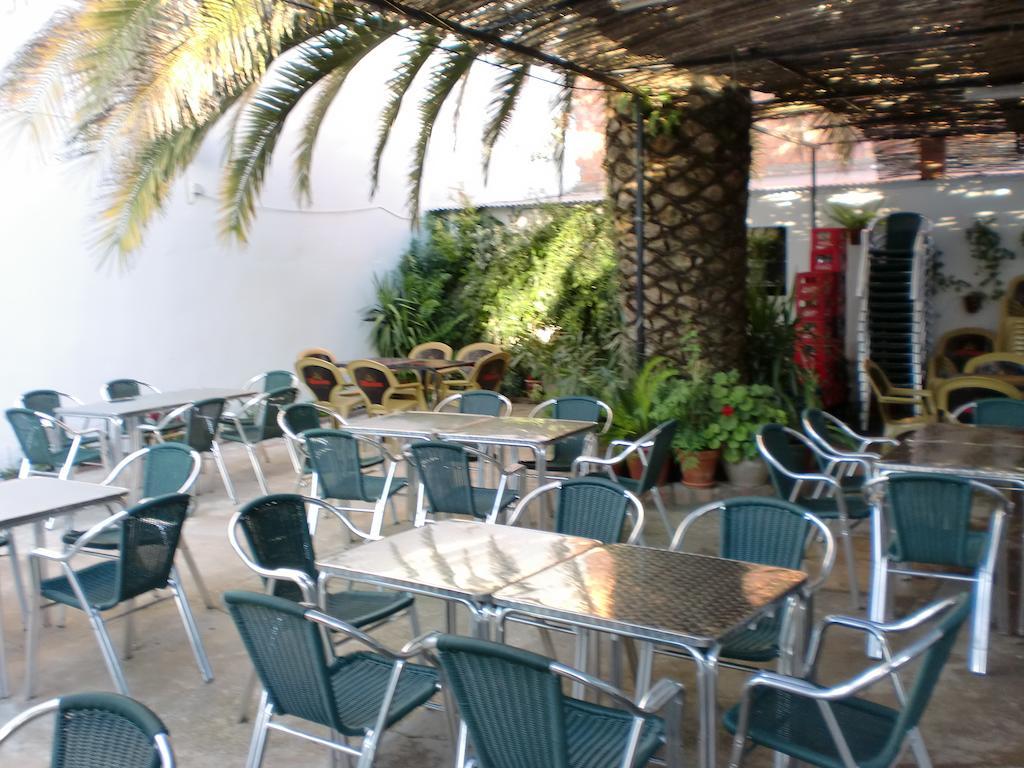 Hostal Las Tres Jotas Alcaracejos Екстер'єр фото
